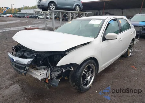 2011 Ford Fusion Se z USA, uszkodzony, nr VIN 3FAHP0HA6BR180413